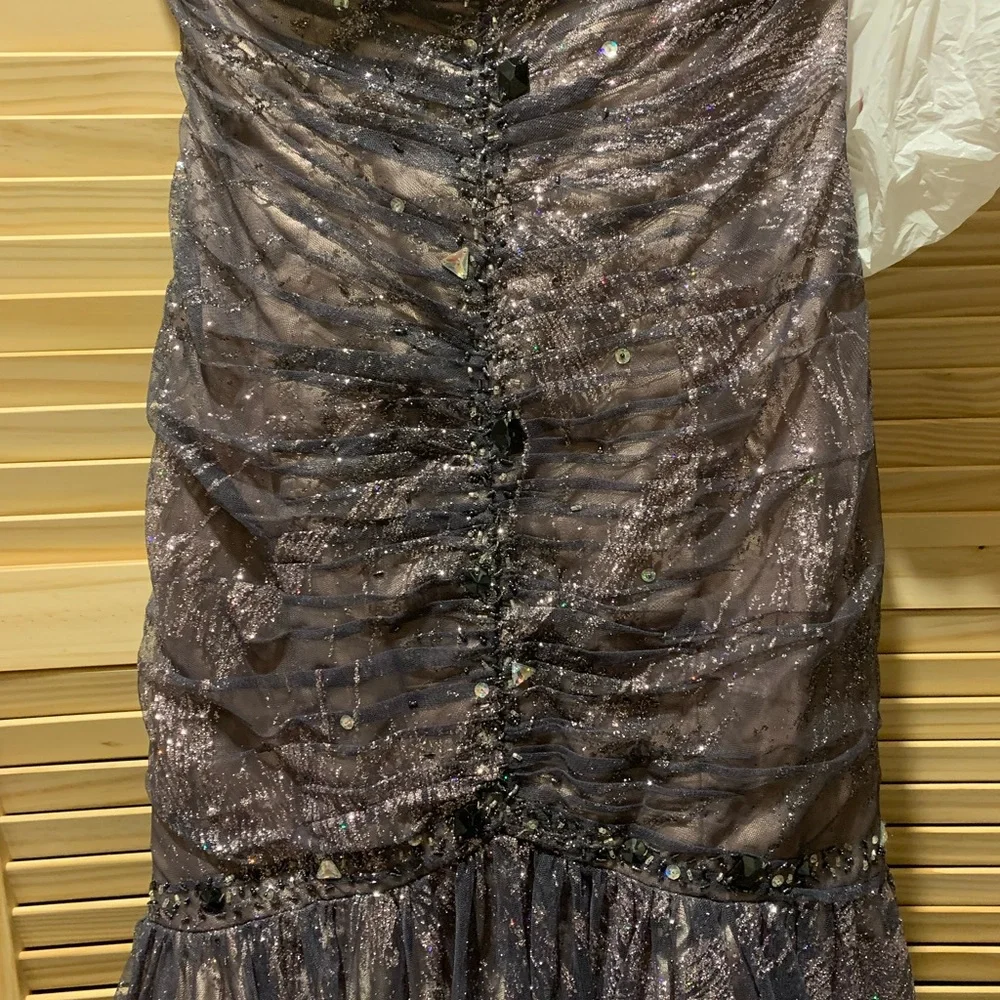 Prom dress - Picture 3 of 4